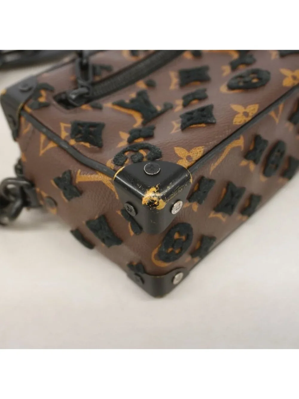 Louis Vuitton this authentic